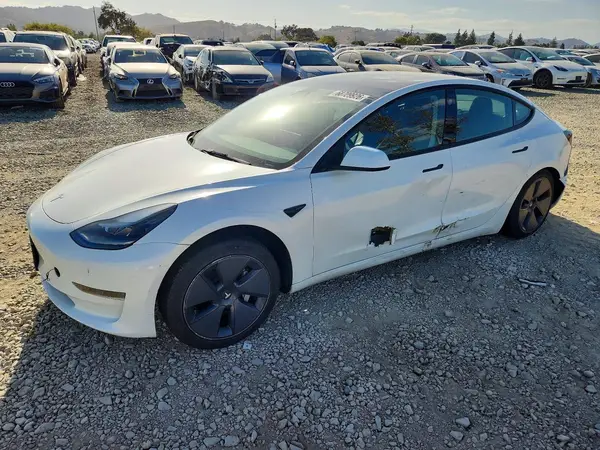5YJ3E1EA1PF609289 — 2023 Tesla Model 3, Задняя часть (Rear End), фото до ремонта