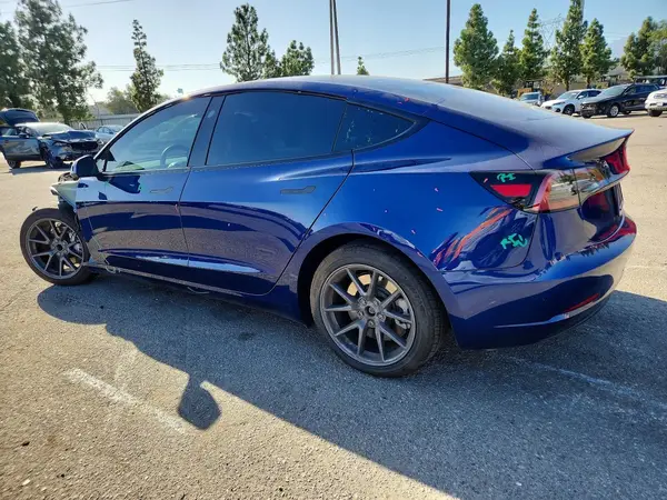 2023 TESLA MODEL 3 VIN 5YJ3E1EA5PF613118 фото 2