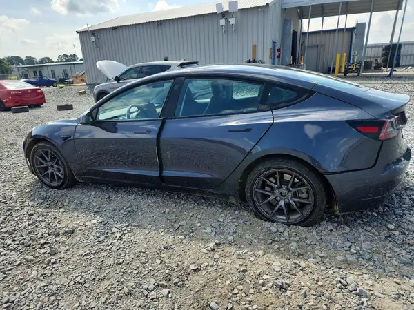 5YJ3E1EA3PF673740 — 2023 Tesla Model 3, фото 2 с аукциона Copart, Задняя часть