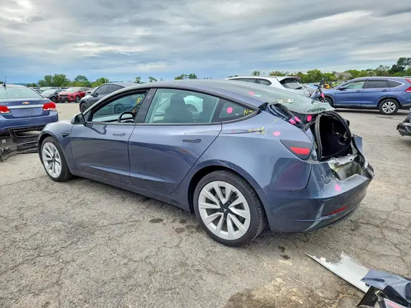 5YJ3E1EA0PF704622 — 2023 Tesla Model 3, фото 2 с аукциона Copart, Задняя часть
