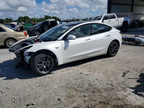 5YJ3E1EA7PF583054 — 2023 Tesla Model 3, Передняя часть (Front End), фото до ремонта
