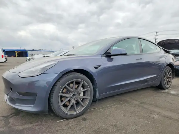 5YJ3E1EA6PF431508 — 2023 Tesla Model 3, Задняя часть (Rear End), фото до ремонта