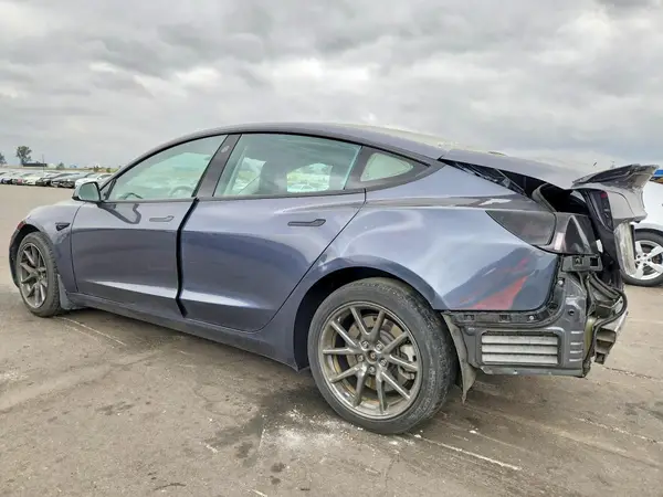 5YJ3E1EA6PF431508 — 2023 Tesla Model 3, фото 2 с аукциона Copart, Задняя часть