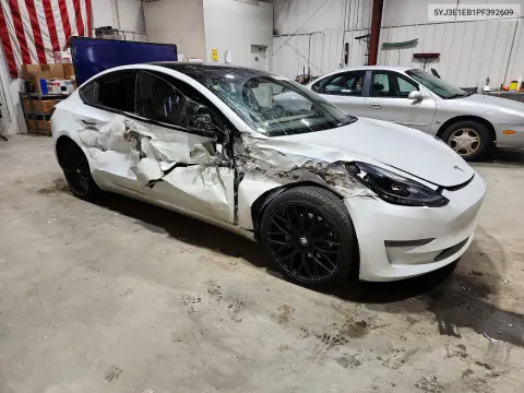 2023 Tesla Model 3 VIN 5YJ3E1EB1PF392609 фото 4