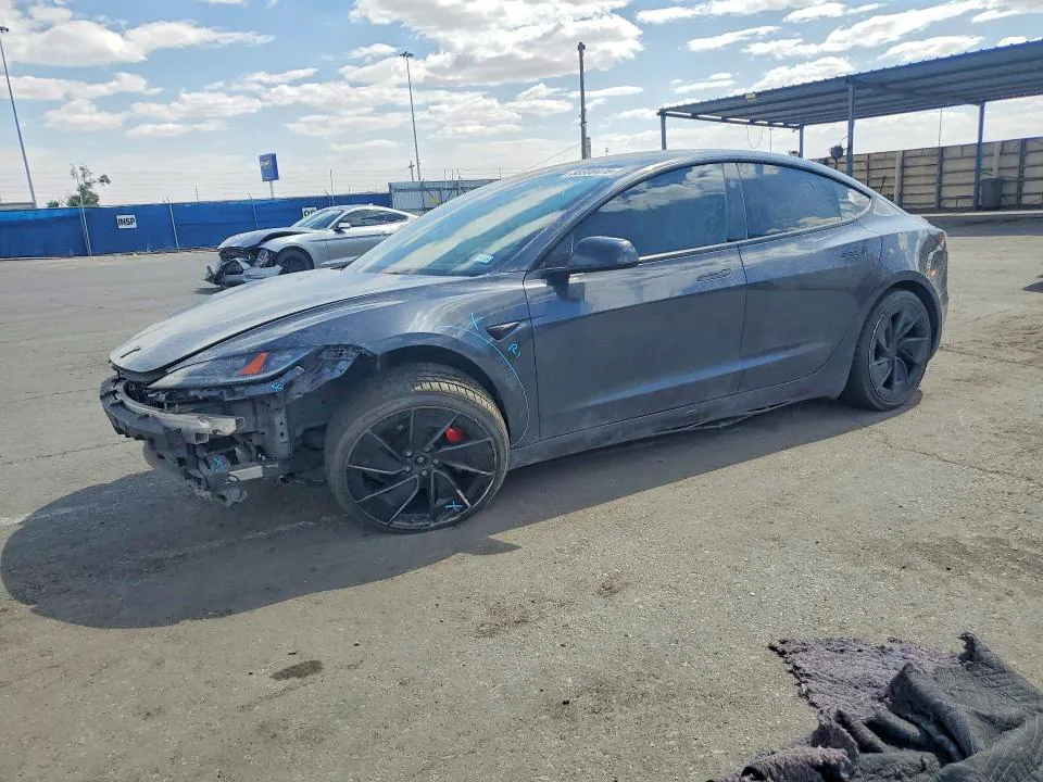 2024 TESLA MODEL 3 VIN 5YJ3E1ET6RF856540 фото 1