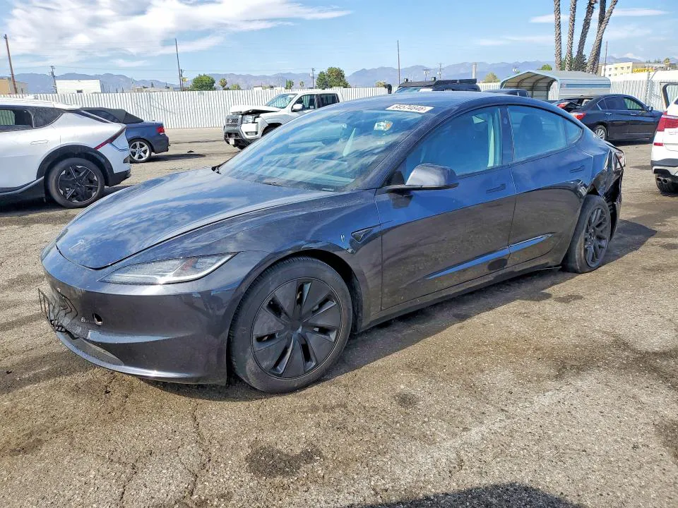 2024 Tesla MODEL 3 VIN 5YJ3E1EAXRF747755 фото 1