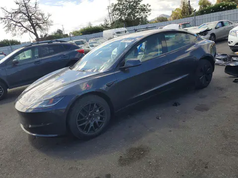 5YJ3E1EA7RF825621 — 2024 Tesla Model 3, Боковая часть (Side), фото до ремонта