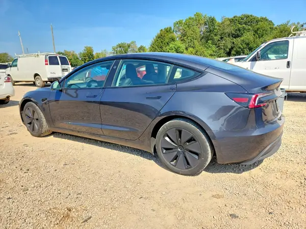 5YJ3E1EA6RF722867 — 2024 Tesla Model 3, фото 2 с аукциона Copart, Крыша