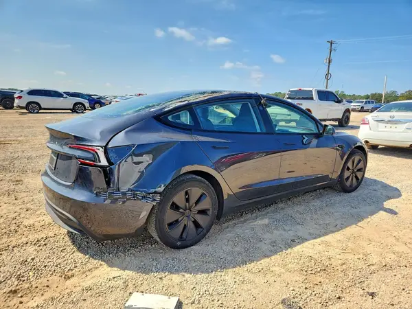 5YJ3E1EA6RF722867 — 2024 Tesla Model 3, фото 3 с аукциона Copart, Крыша