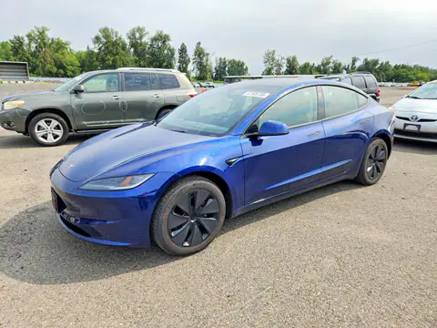 5YJ3E1EA1SF054398 — 2025 Tesla Model 3, Повреждения снизу (Undercarriage), фото до ремонта