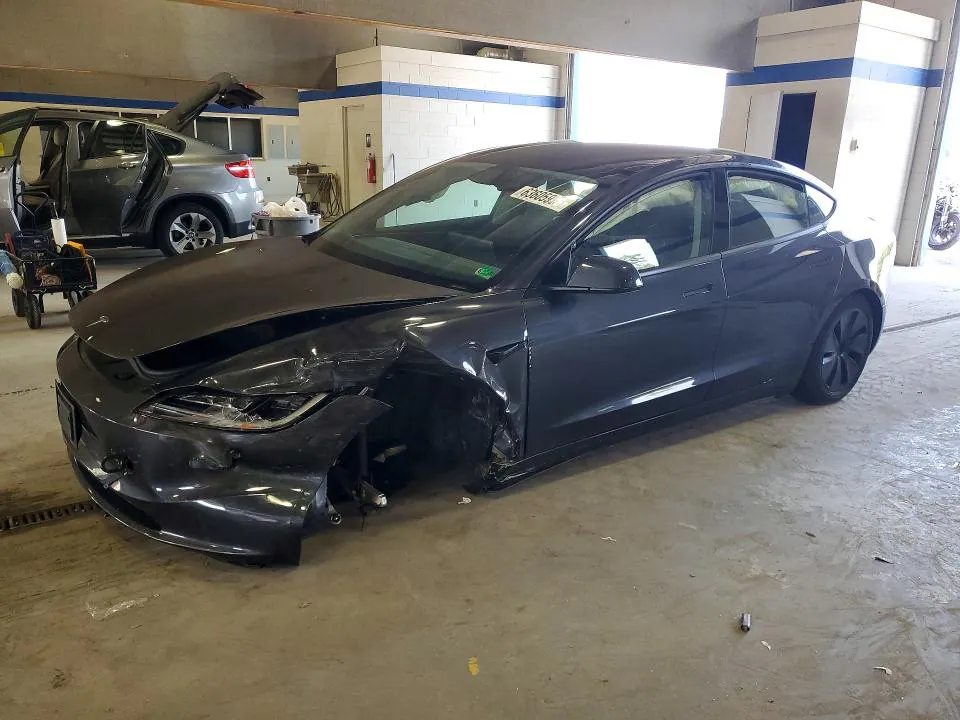 2025 TESLA MODEL 3 VIN 5YJ3E1EA8SF034410 фото 1