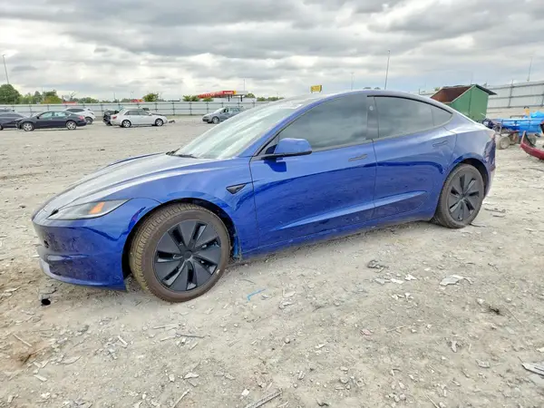 5YJ3E1EA1SF964245 — 2025 Tesla Model 3, Ходовая часть (Undercarriage), фото до ремонта