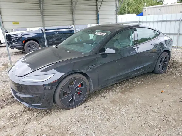 5YJ3E1ETXSF085165 — 2025 Tesla Model 3, Боковая часть (Side), фото до ремонта