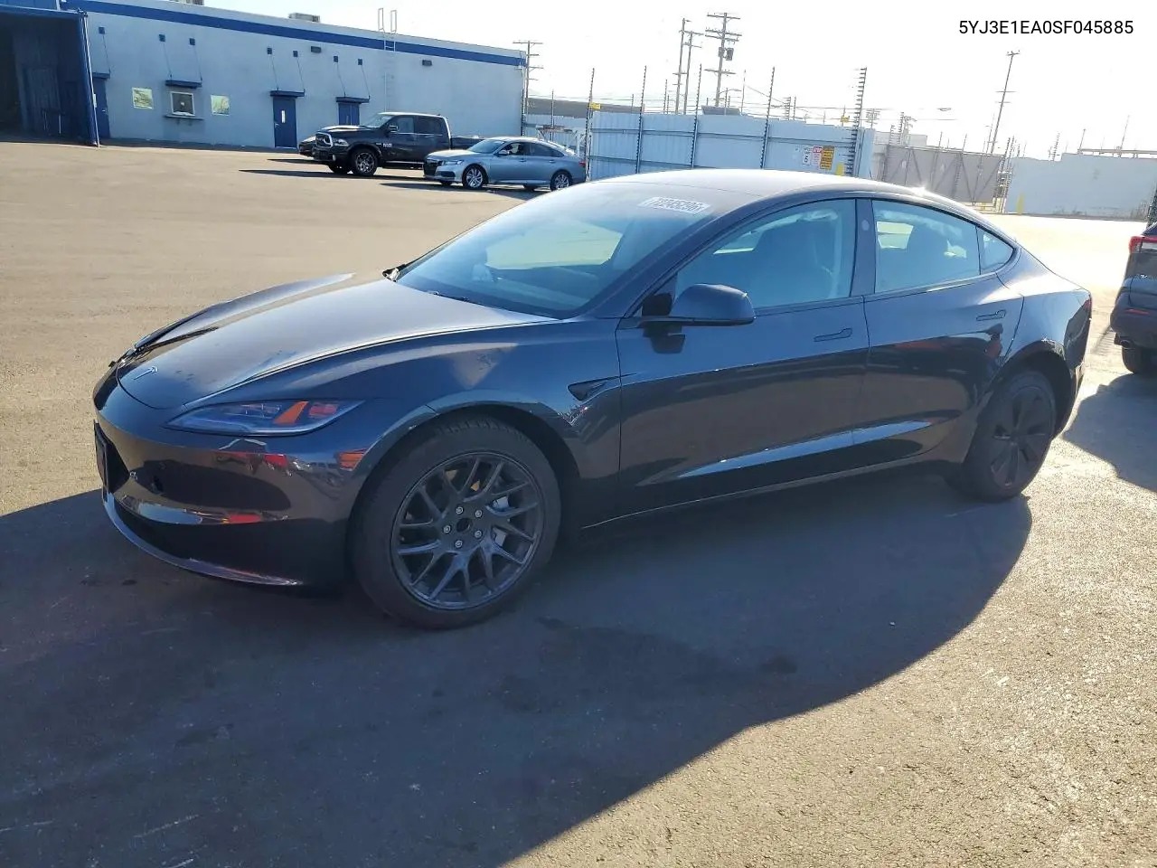 2025 Tesla Model 3 VIN 5YJ3E1EA0SF045885 фото 1