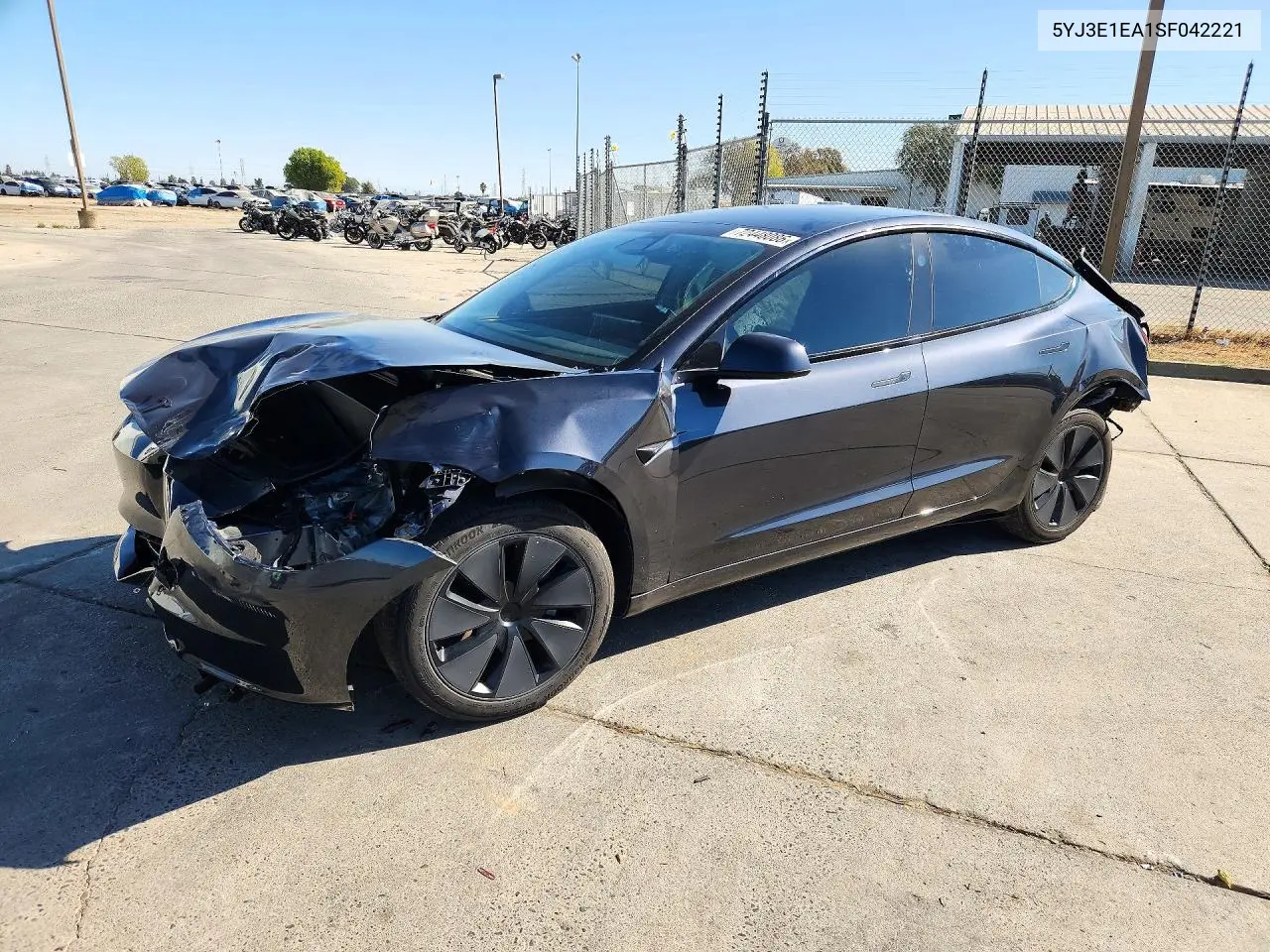 2025 Tesla Model 3 VIN 5YJ3E1EA1SF042221 фото 1