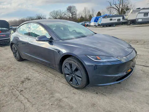 5YJ3E1EA7SF037993 — 2025 Tesla Model 3, фото 4 с аукциона Copart 14.10.2026, Боковая часть
