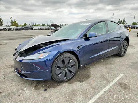 5YJ3E1EA2TF206707 — 2026 Tesla Model 3, Передняя часть (Front End), фото до ремонта