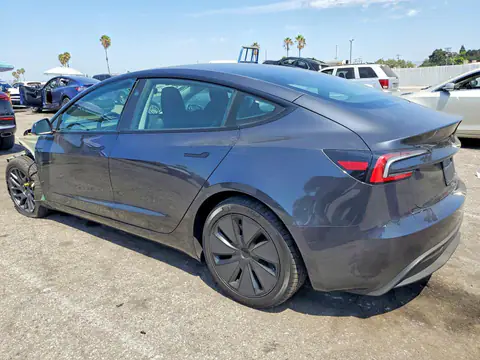 5YJ3E1EA1TF197269 — 2026 Tesla Model 3, фото 2 с аукциона Copart 29.09.2026, Передняя часть