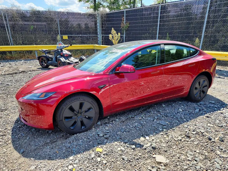 2026 TESLA MODEL 3 VIN 5YJ3E1EB1TF179945 фото 1