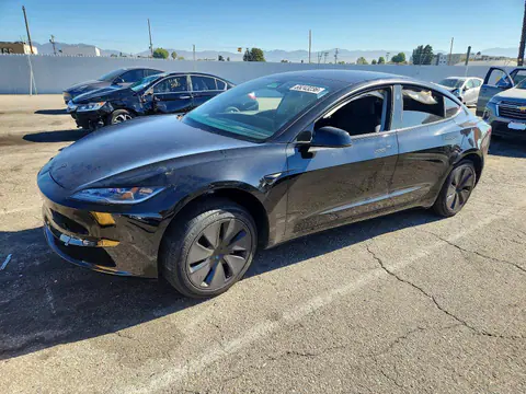 5YJ3E1EA9TF181515 — 2026 Tesla Model 3, Ходовая часть (Undercarriage), фото до ремонта