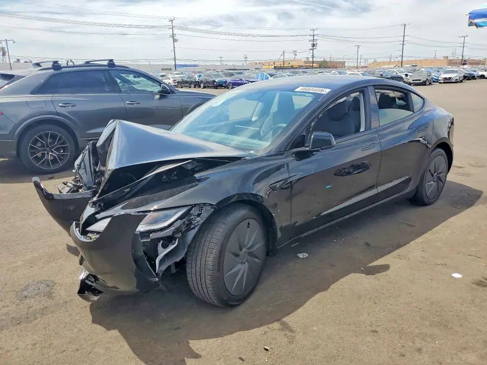 5YJ3E1EA1TF198700 Tesla Model 3 2026 — повреждение Передняя часть, фото до ремонта