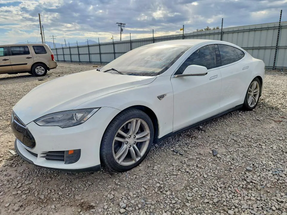 2013 TESLA MODEL S VIN 5YJSA1AC1DFP10231 фото 1