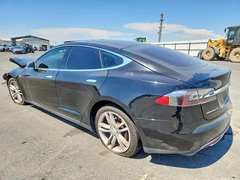 2014 Tesla MODEL S VIN 5YJSA1S12EFP45200 фото 2