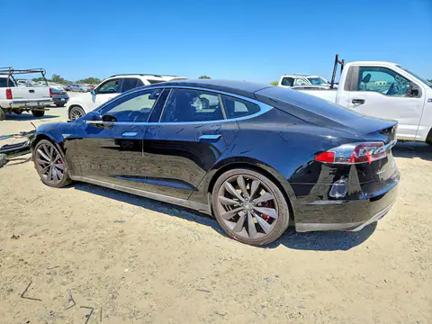 5YJSA1H29EFP63869 — 2014 Tesla Model S, фото 2 с аукциона Copart 29.09.2026, Передняя часть