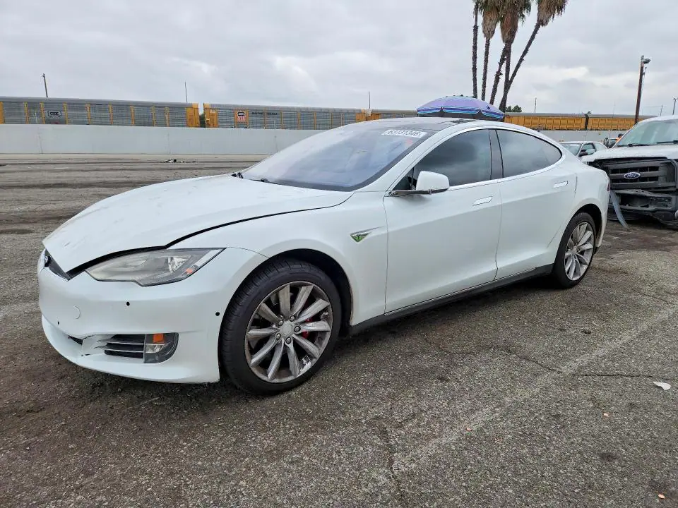 5YJSA1H15EFP65027 Tesla Model S 2014 — повреждение Ходовая часть, фото до ремонта