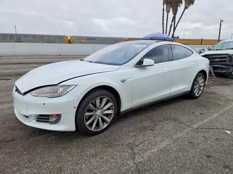 5YJSA1H15EFP65027 — 2014 Tesla Model S, Ходовая часть (Undercarriage), фото до ремонта