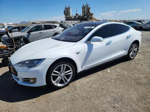 5YJSA1S11EFP47911 — 2014 Tesla Model S, Мелкие вмятины и царапины (Minor Dent/Scratches), фото до ремонта