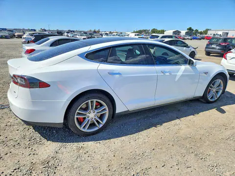 2014 Tesla MODEL S VIN 5YJSA1S11EFP47911 фото 3