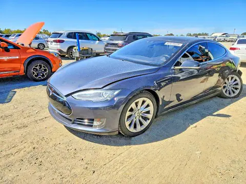 5YJSA1H11FFP78942 — 2015 Tesla Model S, Задняя часть (Rear End), фото до ремонта