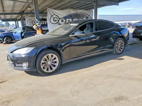 5YJSA1E47FF117463 — 2015 Tesla Model S, Передняя часть (Front End), фото до ремонта