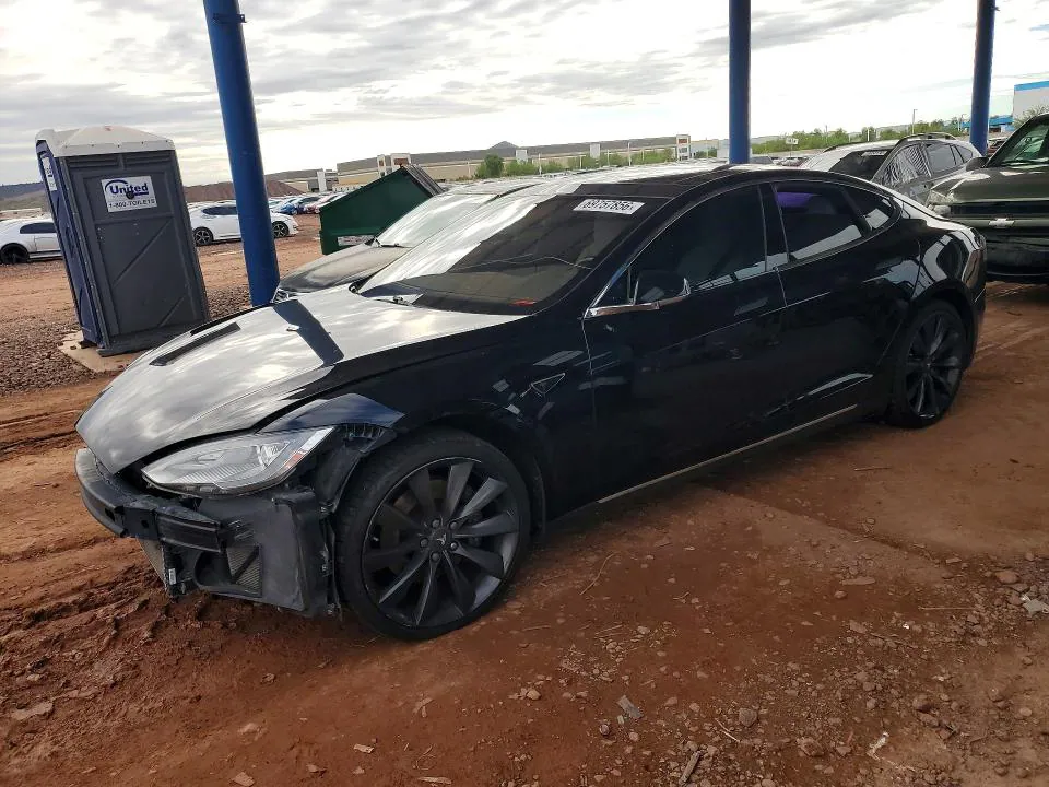 2015 Tesla MODEL S VIN 5YJSA1E21FF102519 фото 1