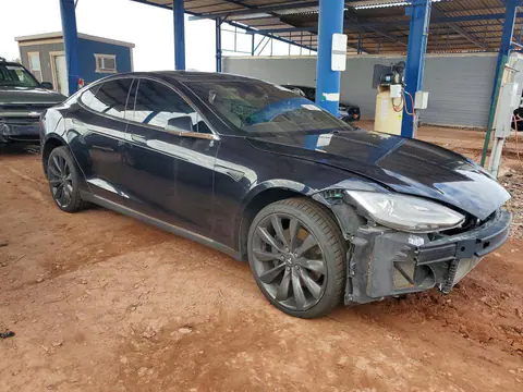 2015 Tesla MODEL S VIN 5YJSA1E21FF102519 фото 4