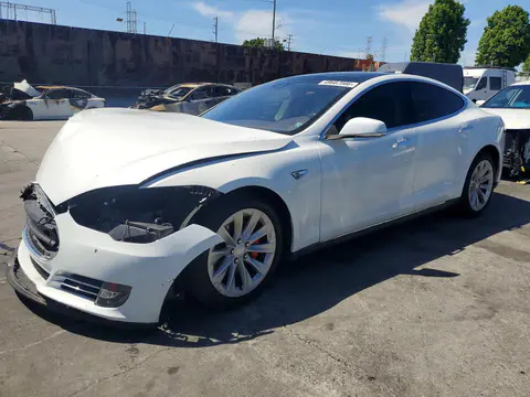 5YJSA1E40GF134171 — 2016 Tesla Model S, Передняя часть (Front End), фото до ремонта
