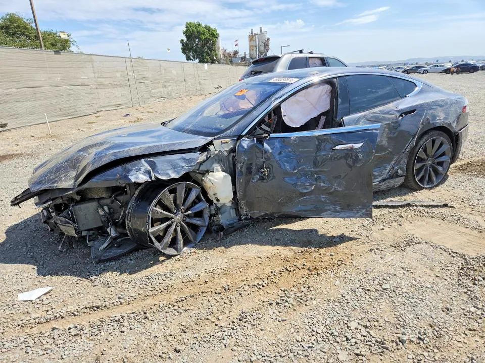 2016 Tesla MODEL S VIN 5YJSA1E28GF154960 фото 1