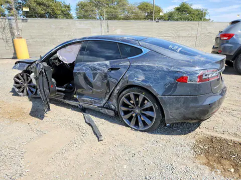 2016 Tesla MODEL S VIN 5YJSA1E28GF154960 фото 2