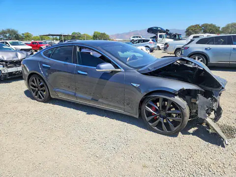 2016 Tesla MODEL S VIN 5YJSA1E21GF157148 фото 4