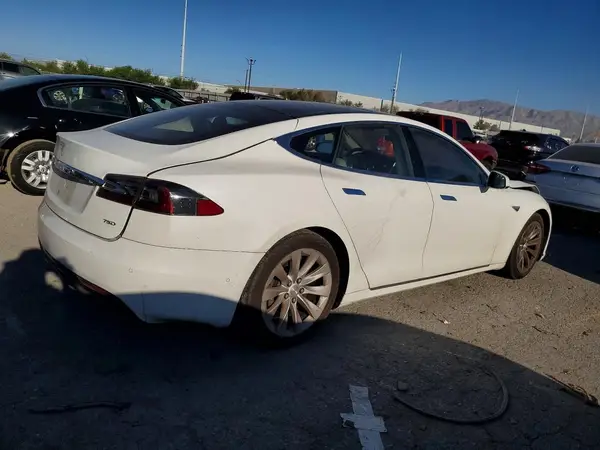 5YJSA1E26GF142323 — 2016 Tesla Model S, фото 3 с аукциона Copart, Передняя часть