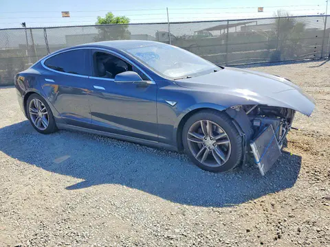 2016 Tesla MODEL S VIN 5YJSA1E27GF130004 фото 4
