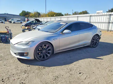 5YJSA1E28GF151718 — 2016 Tesla Model S, Задняя часть (Rear End), фото до ремонта