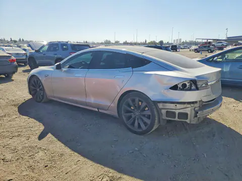 2016 Tesla MODEL S VIN 5YJSA1E28GF151718 фото 2
