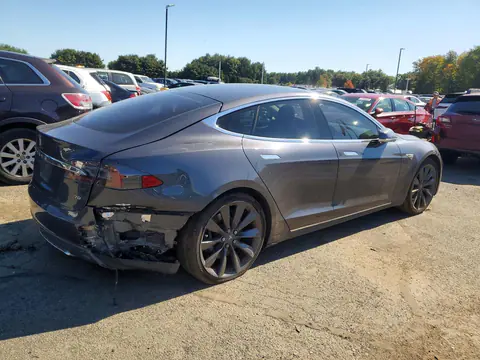 2016 Tesla Model S VIN 5YJSA1E10GF132541 фото 3