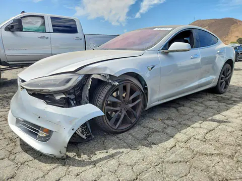 5YJSA1E29JF247459 — 2018 Tesla Model S, Передняя часть (Front End), фото до ремонта