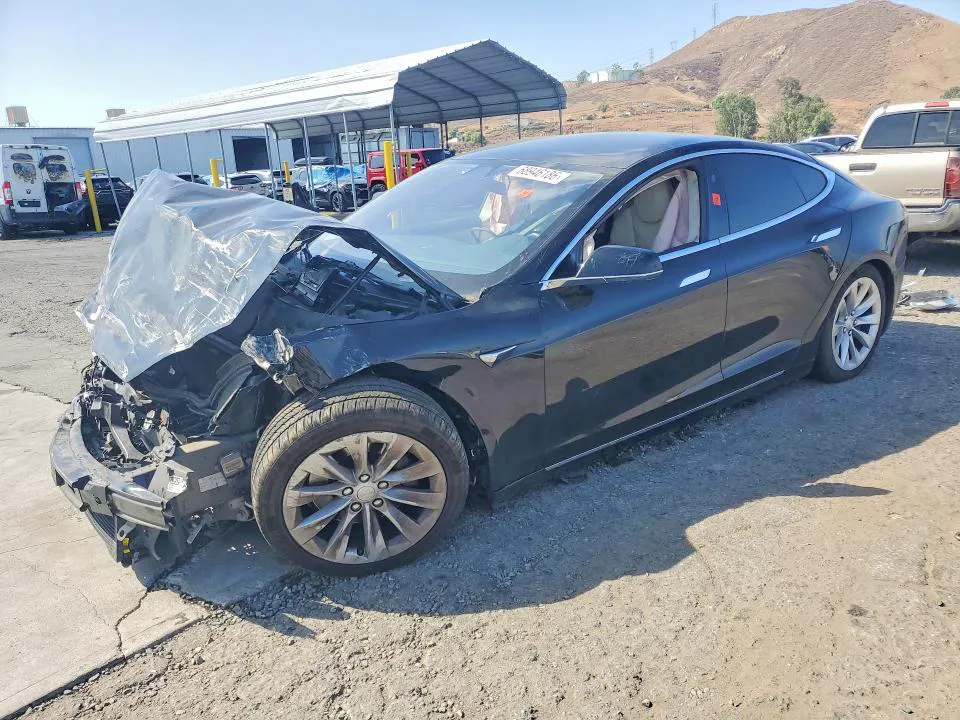2018 Tesla MODEL S VIN 5YJSA1E22JF294929 фото 1