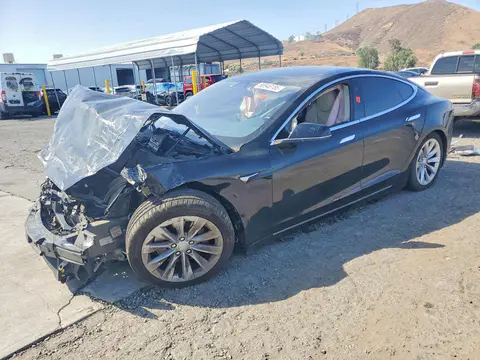 5YJSA1E22JF294929 — 2018 Tesla Model S, Передняя часть (Front End), фото до ремонта