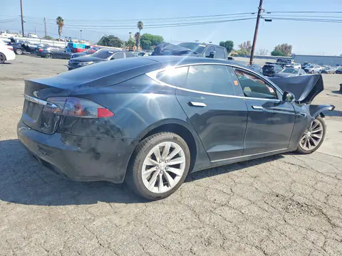 2018 Tesla MODEL S VIN 5YJSA1E22JF294929 фото 3