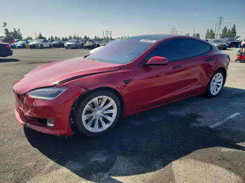 5YJSA1E20JF293844 — 2018 Tesla Model S, Передняя часть (Front End), фото до ремонта